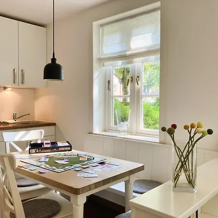 Holiday home Suedstrand- Luett Strandhus, Gmelinstrasse *